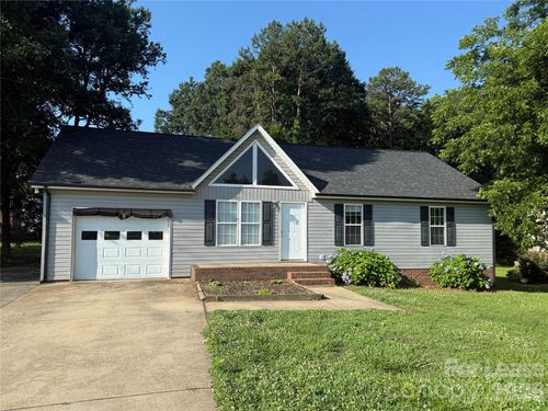 103 Kam Dr, Mooresville, NC, 28115-5767 | Card Image