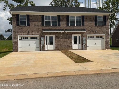 348/350 Breckinridge Cir, Vine Grove, KY, 40175 | Card Image