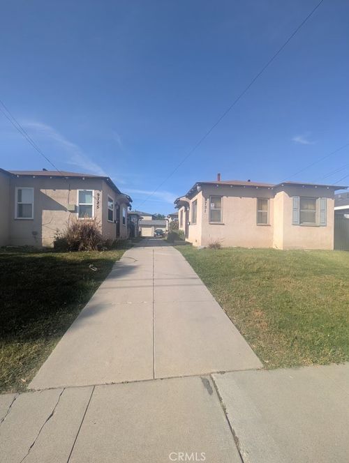 9725 Arkansas St, Bellflower, CA, 90706-5862 | Card Image