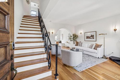 43-47 Excelsior Ct, Oakland, CA, 94610 | Card Image