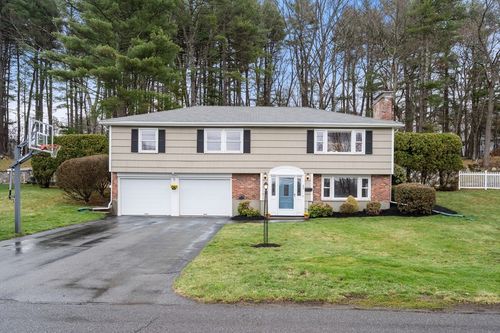 43 Lanewood Ave, Framingham, MA, 01701-3661 | Card Image