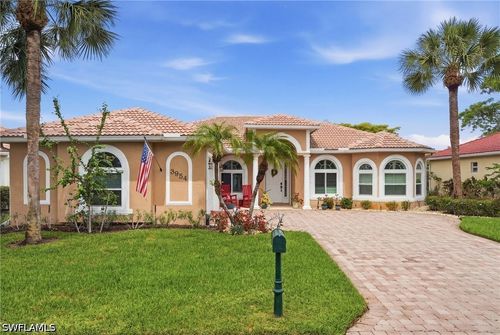 3954 Recreation Ln, NAPLES, FL, 34116-7331 | Card Image