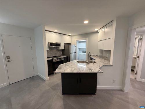 b-2108 Jefferson Park Ave, Charlottesville, VA, 22903 | Card Image