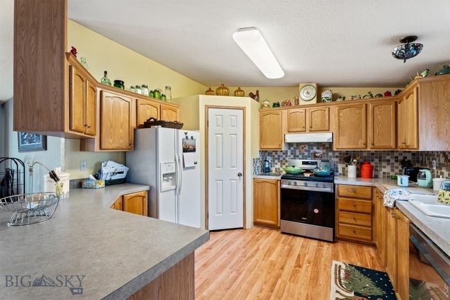 3018 Mack Smith Ln, House other with 3 bedrooms, 2 bathrooms and null parking in Stevensville MT | Image 11
