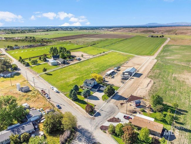 12195 S Hawk Haven Ave, House other with 4 bedrooms, 3 bathrooms and 2 parking in Kuna ID | Image 9