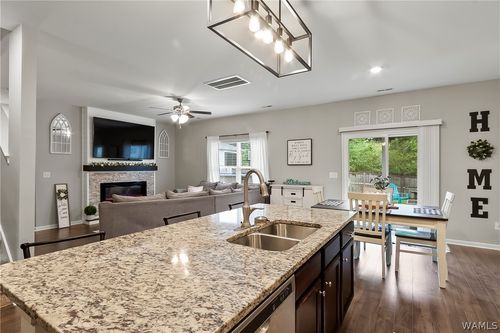22719 Duffee Ln, Mc Calla, AL, 35111-3076 | Card Image