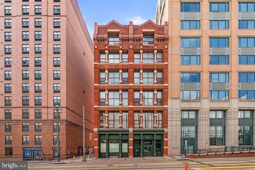 r-403-22 S Howard St, BALTIMORE, MD, 21201-2542 | Card Image