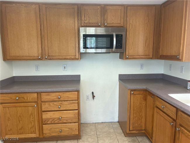 3927 Deer Haven Ct, House other with 3 bedrooms, 2 bathrooms and null parking in Las Vegas NV | Image 10