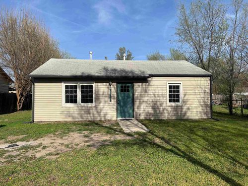 5038 S Meadowview Ave, Wichita, KS, 67216-3531 | Card Image