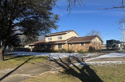 408 E Mulberry St, Leonard, TX, 75452-2339 | Card Image