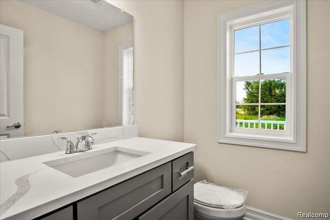 53612 Springdale St, Condo with 2 bedrooms, 3 bathrooms and null parking in Macomb MI | Image 16
