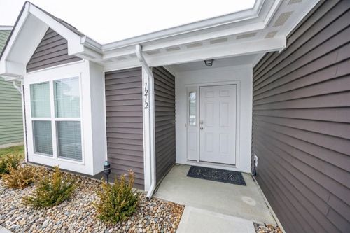 1212 Crabapple Rd, Franklin, IN, 46131-5049 | Card Image