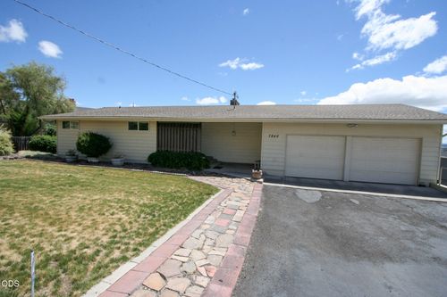 7846 Donegal Ave, Klamath Falls, OR, 97603-9413 | Card Image
