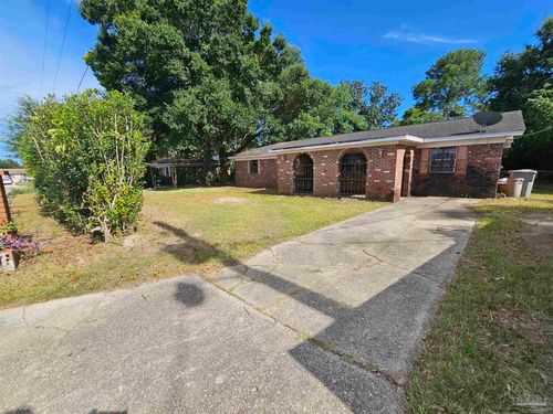 7125 Pennington Dr, Pensacola, FL, 32526-3615 | Card Image