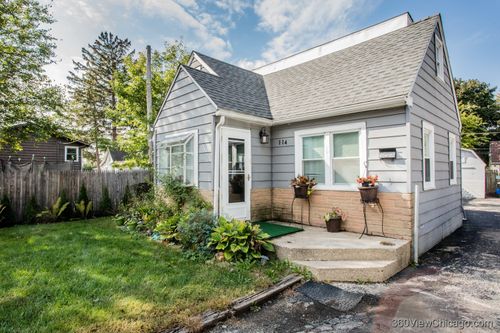 114 Clifton Dr, Round Lake Park, IL, 60073-3436 | Card Image