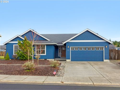 324 Sw Kalmia Ave, Warrenton, OR, 97146 | Card Image