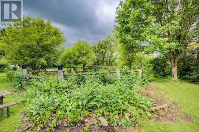 031424 Southgate 3 Sideroad, House other with 2 bedrooms, 1 bathrooms and 20 parking in Southgate ON | Image 34