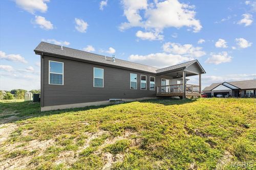 1232 Ole Town Bridge Dr, O Fallon, IL, 62269-4505 | Card Image