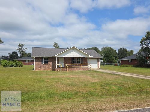 109 Lincoln Dr, Glennville, GA, 30427-2634 | Card Image