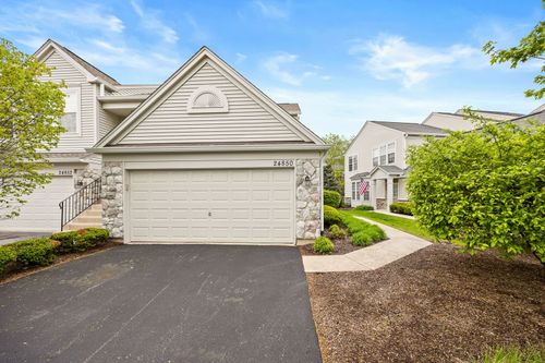 24850 W Franklin Ln, Plainfield, IL, 60585-2207 | Card Image