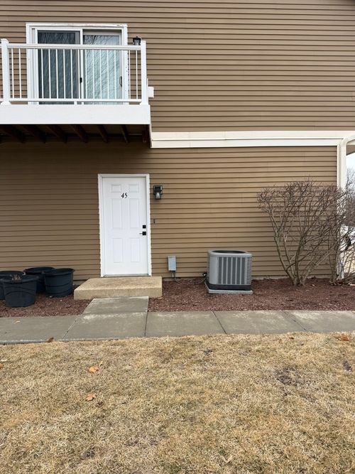 45-45 Spuhler Dr, Batavia, IL, 60510-1622 | Card Image