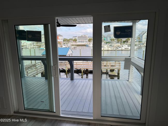 APT-1 - 519 Canal Dr, Condo with 2 bedrooms, 2 bathrooms and null parking in Carolina Beach NC | Image 9