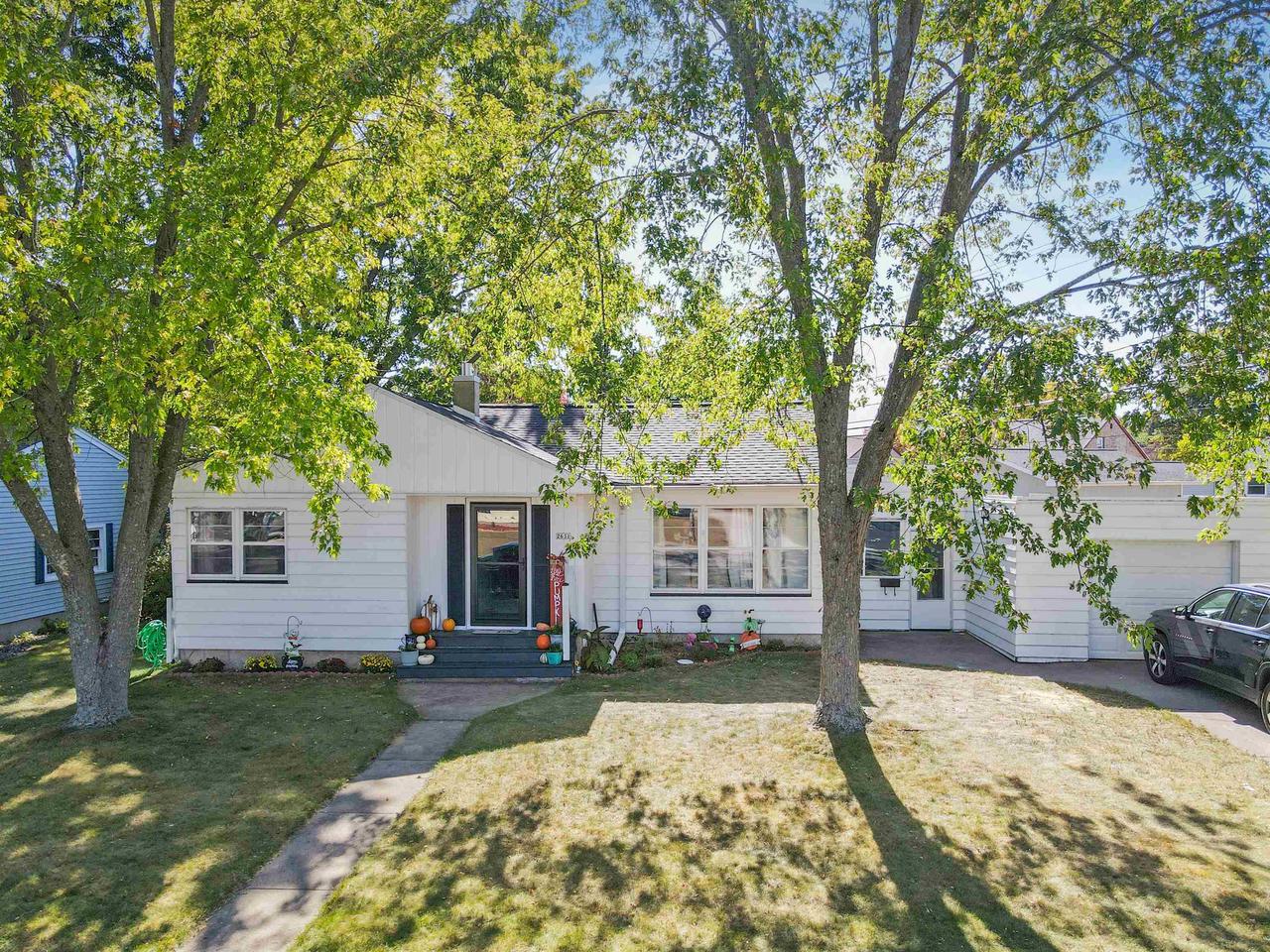 18th Ave, Menominee, MI 49858