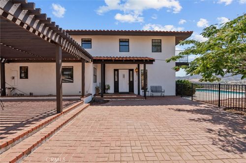 8525 Wildflower Ln, Agua Dulce, CA, 91390-2818 | Card Image