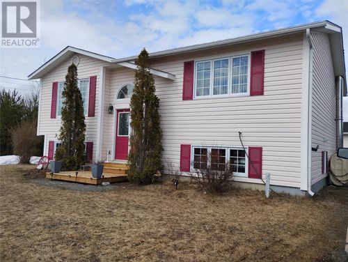 2 Memorial Dr, Badger, NL, A0H1A0 | Card Image