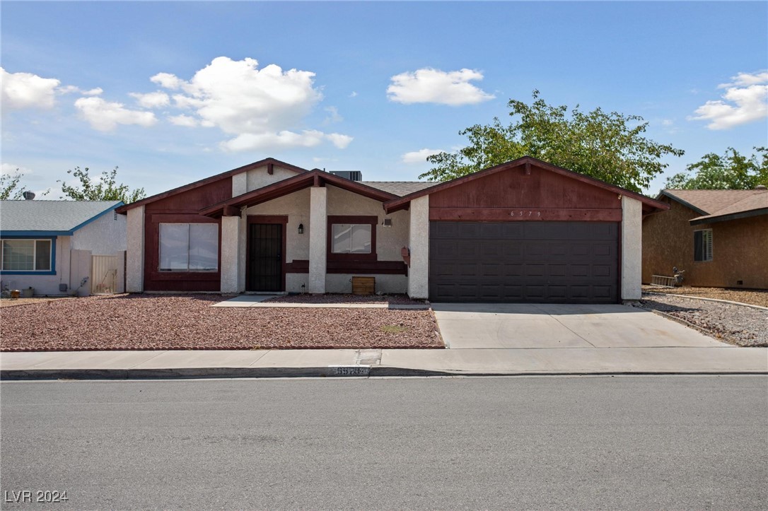 Mountainwood Ln, Las Vegas, NV 89103