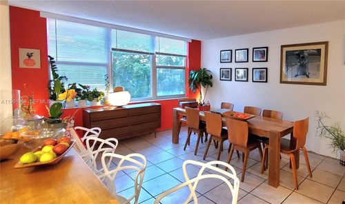 apt-515-17890 W Dixie Hwy, North Miami Beach, FL, 33160-4827 | Card Image