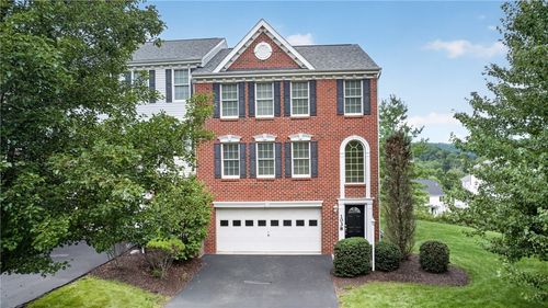 1038 Woodlawn Dr, Canonsburg, PA, 15317-5451 | Card Image