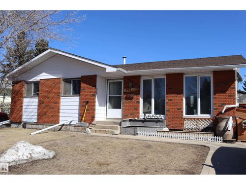147 Garwood Cres, Wetaskiwin, AB, T9A2X4 | Card Image