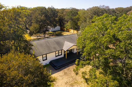 8904 Chisholm Ln, Austin, TX, 78748-6380 | Card Image