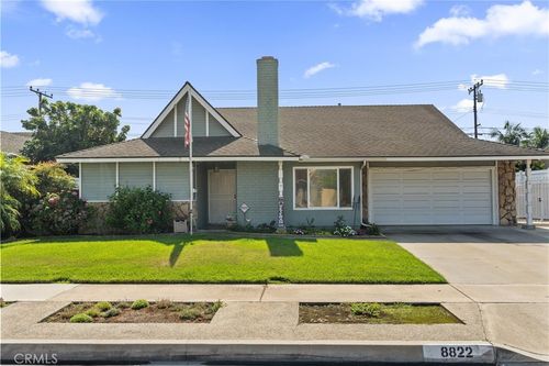 8822 Palos Verdes Ave, Westminster, CA, 92683-6834 | Card Image