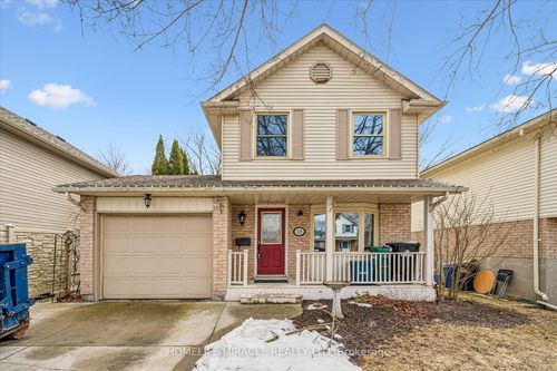 418 Woods Lane, Cambridge, ON, N3H5J4 | Card Image