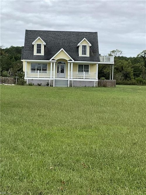 31064 Harbor Ln, Painter, VA, 23420-3119 | Card Image