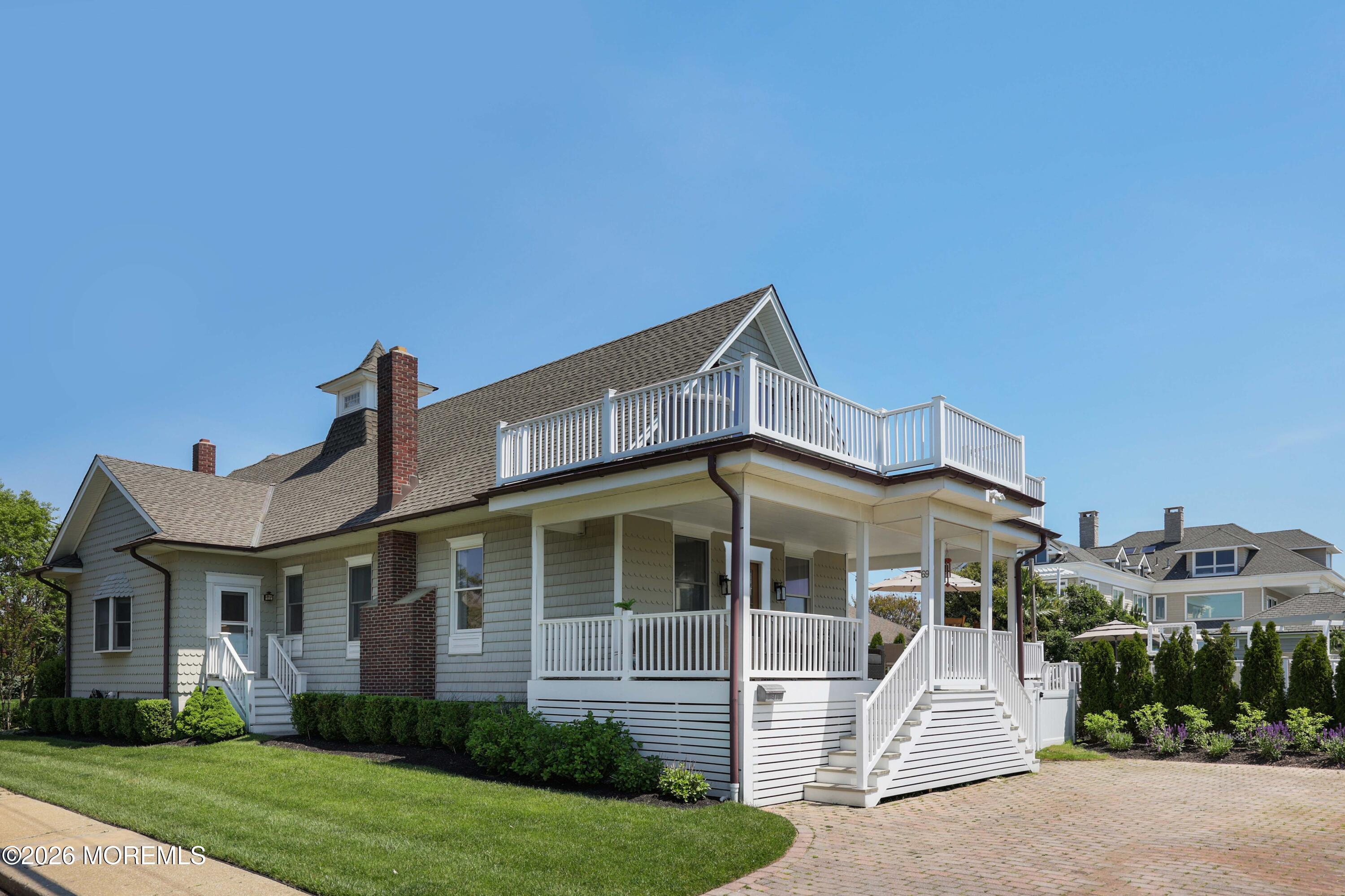 Residential Lease in Monmouth Beach 2
