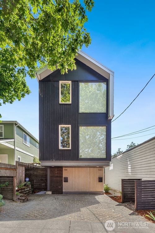 1120 26th Ave S, Seattle, WA, 98144-3051 | Card Image