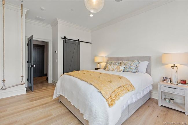 UNIT-17 - 66 High St, Condo with 3 bedrooms, 3 bathrooms and null parking in Guilford CT | Image 31