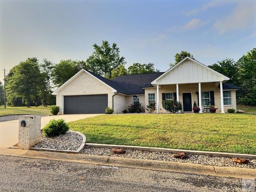 703 Willow Oak Dr, Atlanta, TX, 75551-3288 | Card Image