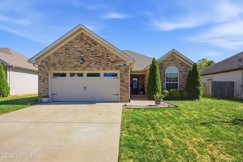 312 Bridlewood Ave, Shelbyville, KY, 40065-7209 | Card Image