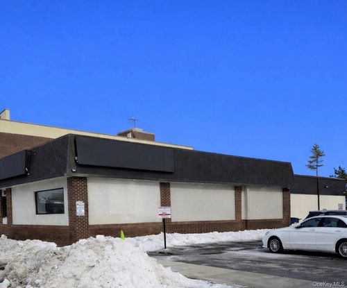 19 Morris Ave, Rockville Centre, NY, 11570-5336 | Card Image