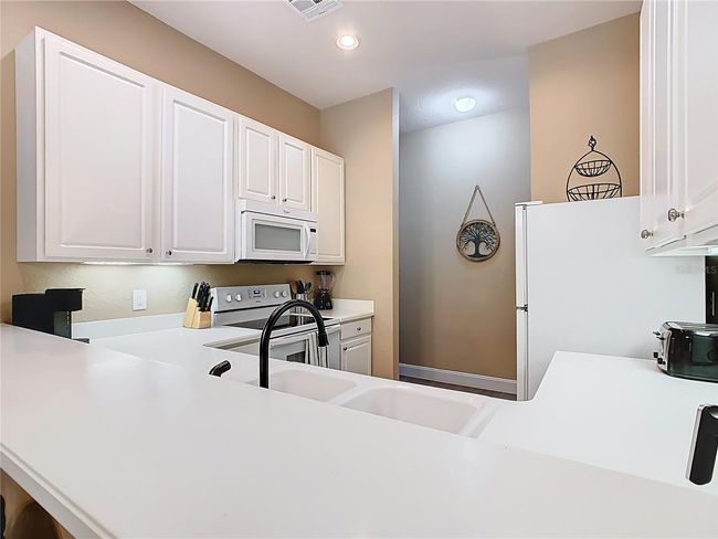 510 Lucaya Loop, Condo with 3 bedrooms, 2 bathrooms and null parking in DAVENPORT FL | Image 33
