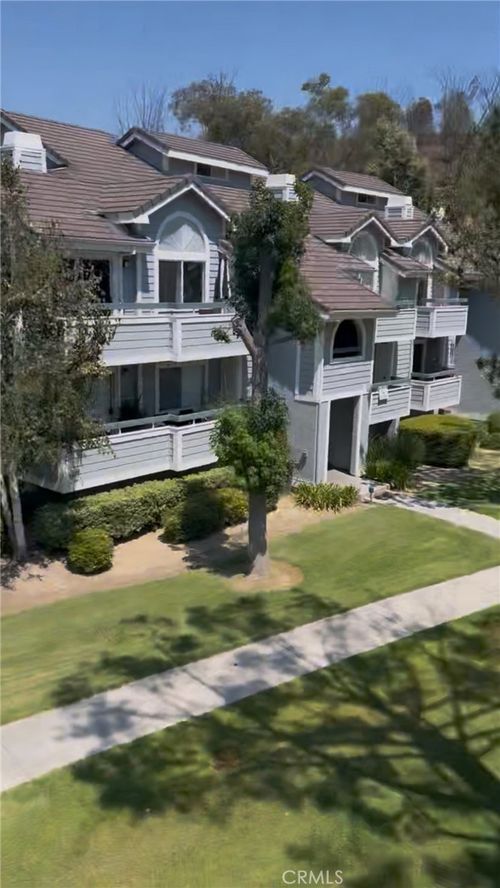 442-26750 Claudette St, Canyon Country, CA, 91351-5589 | Card Image