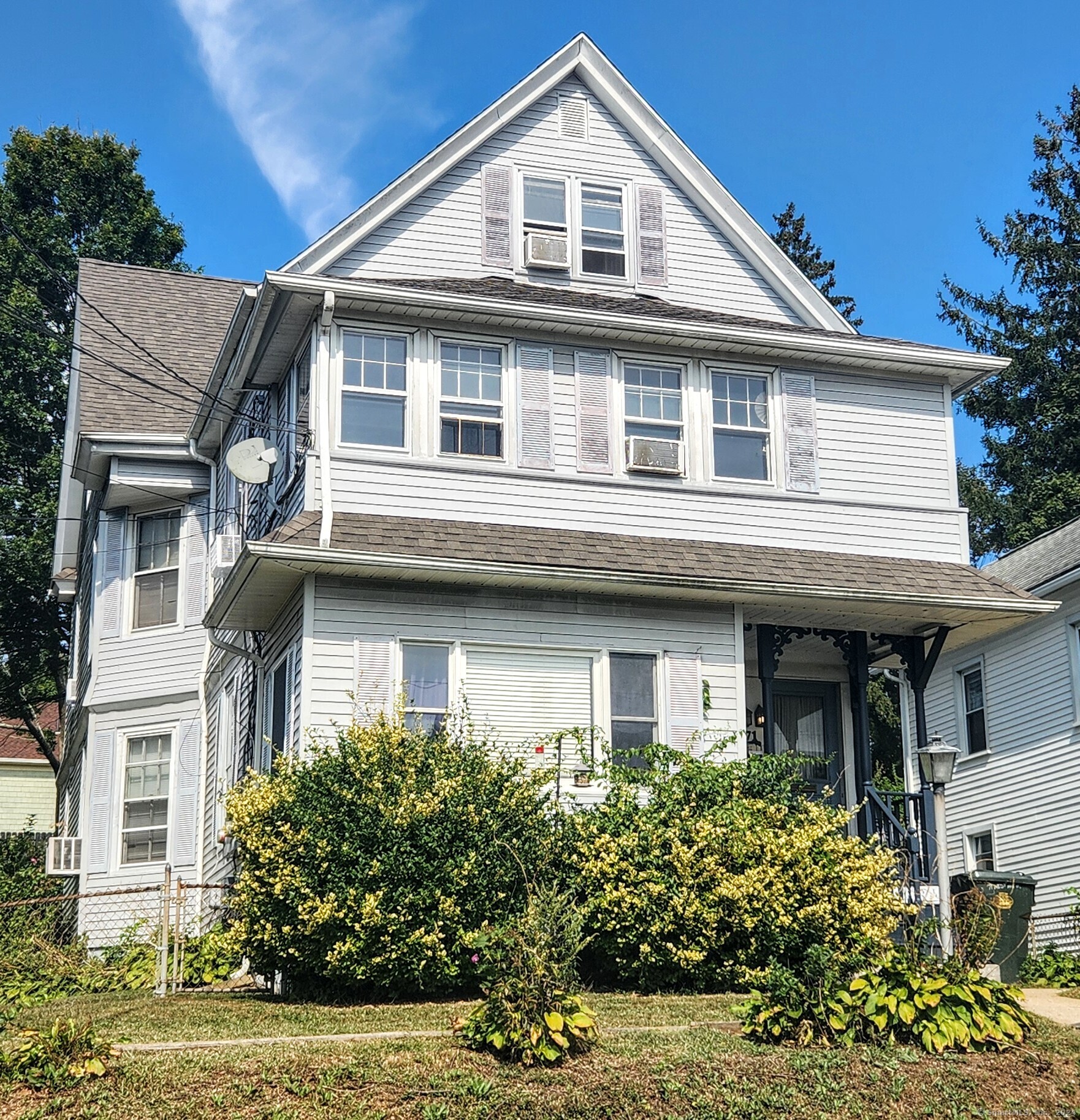 West St, New London, CT 06320