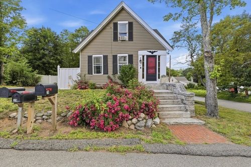 19 W Elm St, Townsend, MA, 01474-1111 | Card Image