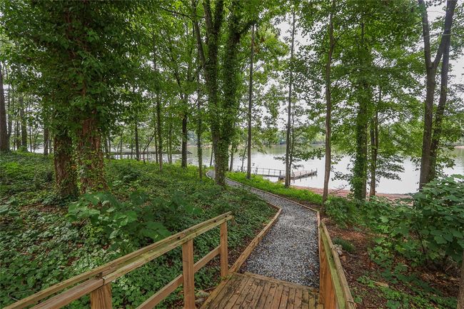 1411 Northlake Dr, Condo with 2 bedrooms, 2 bathrooms and null parking in Anderson SC | Image 35