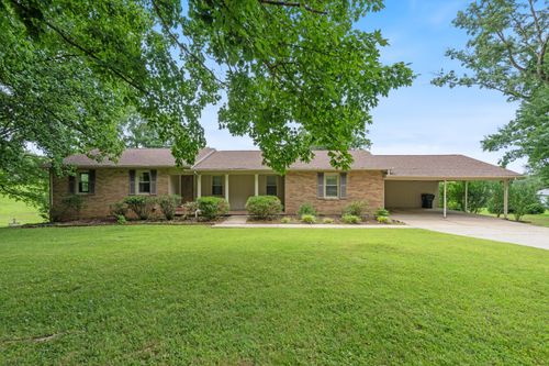 2054 Ridgecrest Cir, Dickson, TN, 37055-6019 | Card Image
