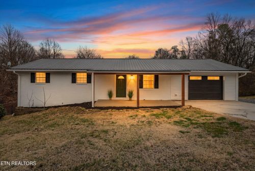 3037 Marvin Cir, Maryville, TN, 37803-0567 | Card Image